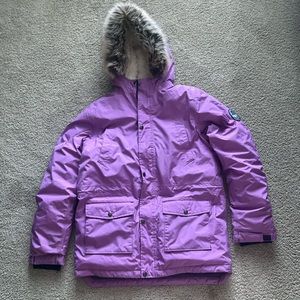 Never worn girls xl but cuts like womens xs detachable fur